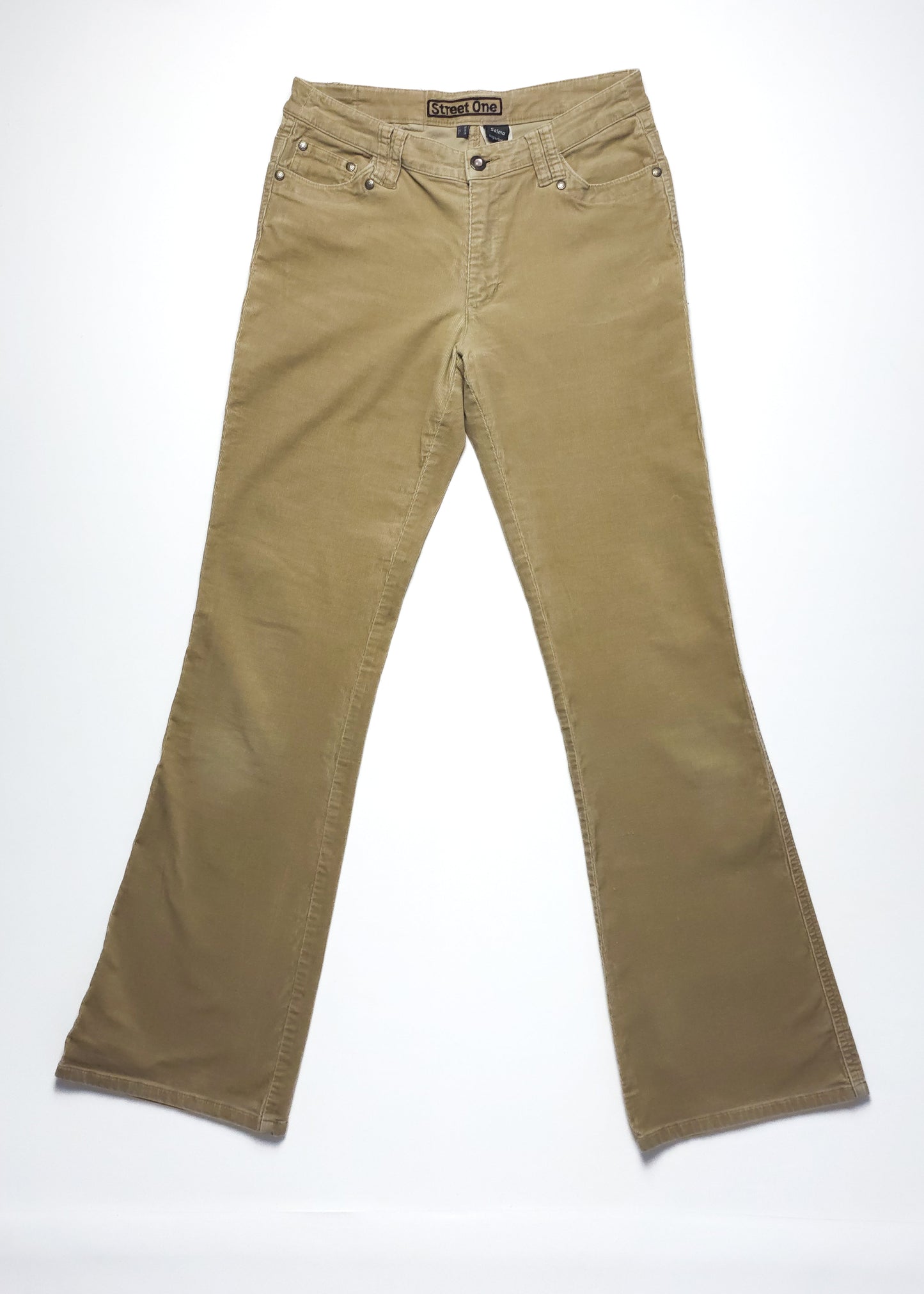 Vintage khaki flared trousers with front pockets and belt loops.
